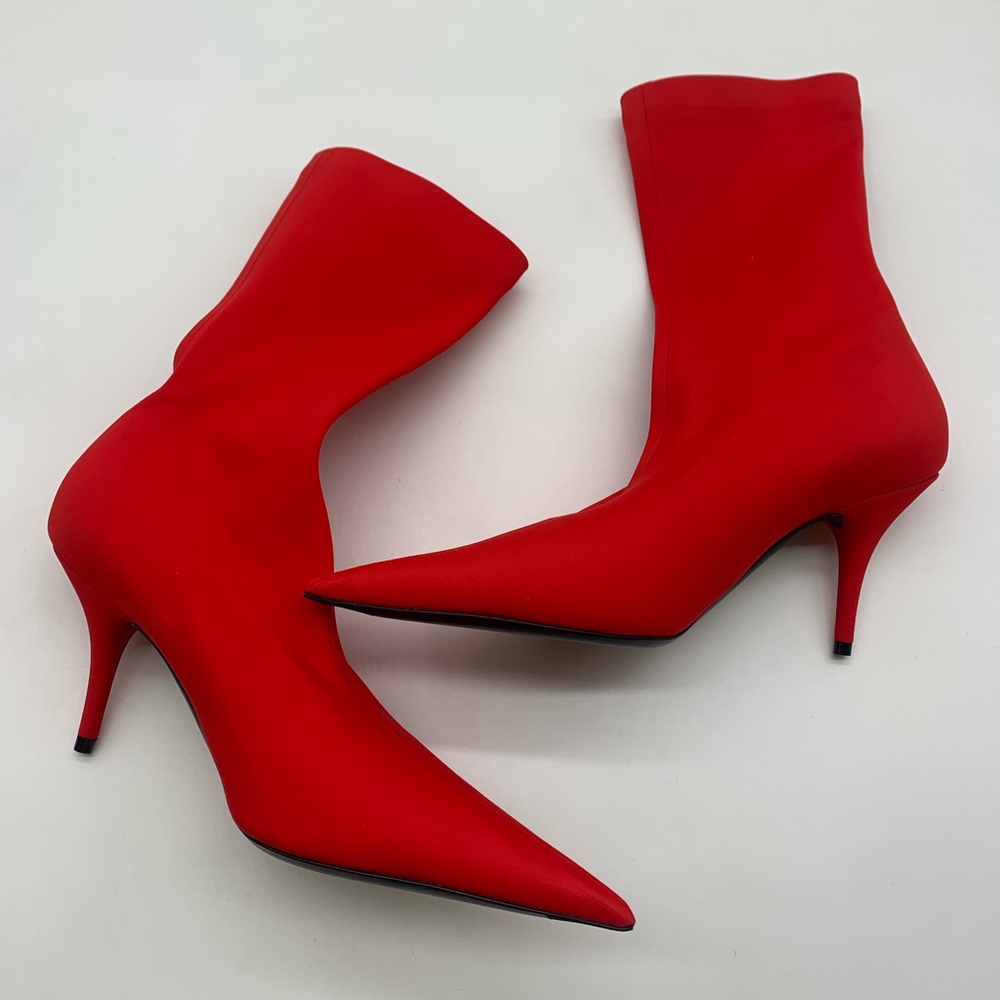 Balenciaga Pointed Toe Sock Boot - Picture 4 of 7